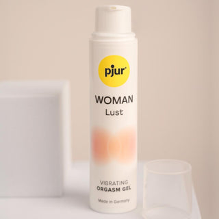PJUR Woman Lust Vibrating Orgasm Gel