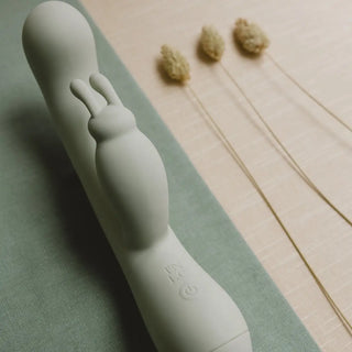 Saro - Ocean Plastic