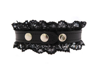 Black Lace Collar