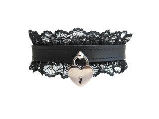 Black Lace Collar with Heart Lock