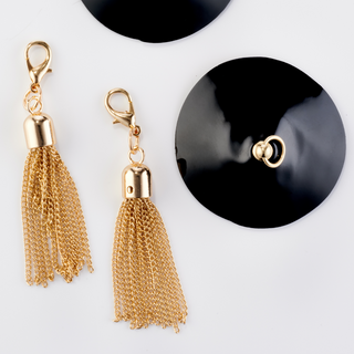 Kinky Diva – High Gloss Pasties + Clip Chain